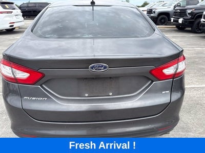 2016 Ford Fusion SE