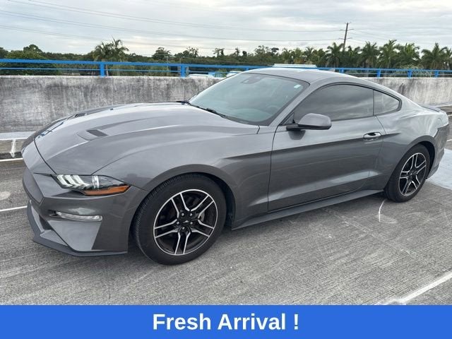 2021 Ford Mustang EcoBoost