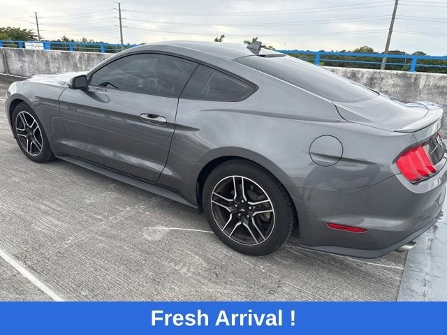 2021 Ford Mustang EcoBoost