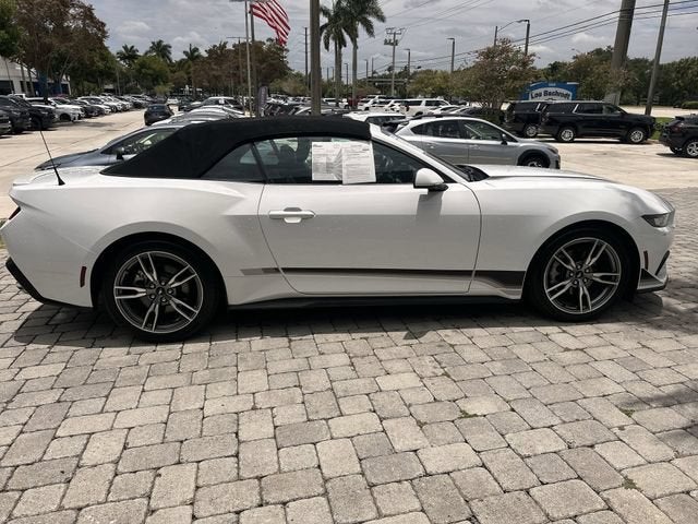 2024 Ford Mustang EcoBoost