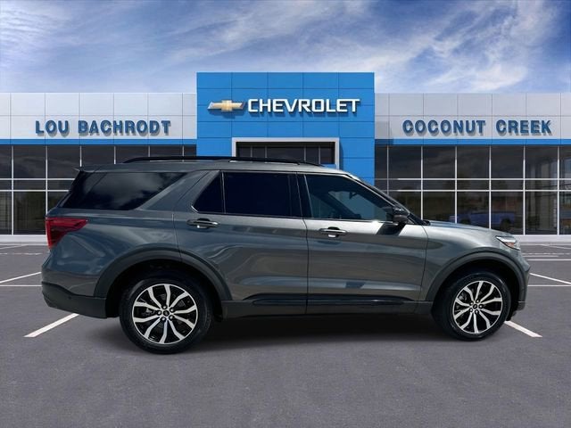 2020 Ford Explorer ST