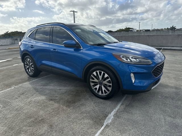 2020 Ford Escape Titanium Hybrid