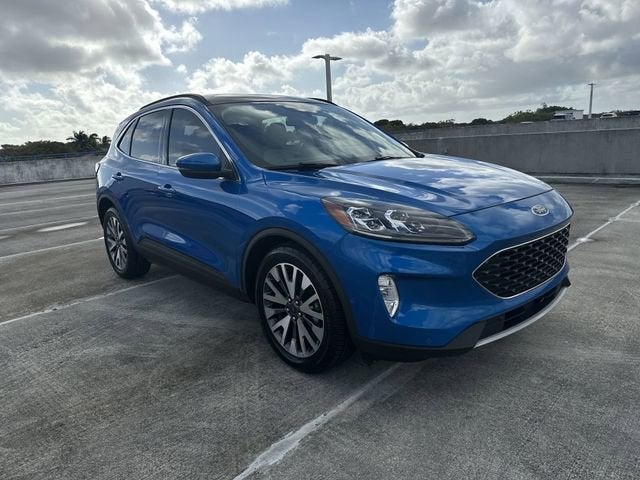 2020 Ford Escape Titanium Hybrid