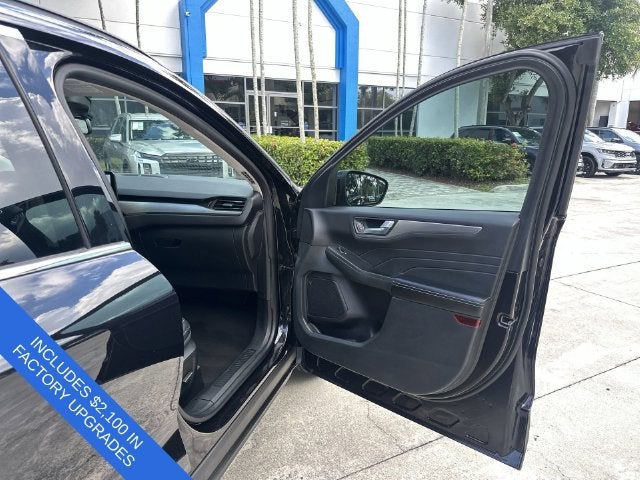 2021 Ford Escape Titanium - Photo 23