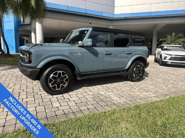 2022 Ford Bronco Base