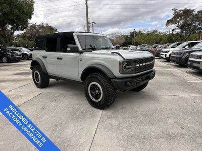 2023 Ford Bronco Base