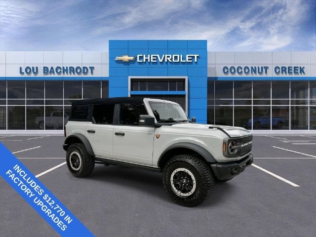 2023 Ford Bronco Base