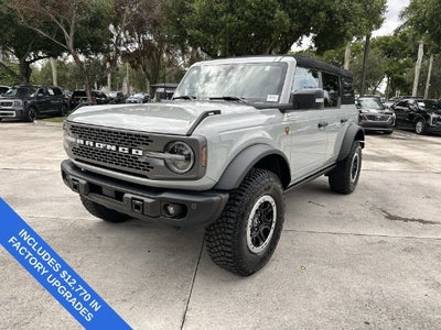 2023 Ford Bronco Base