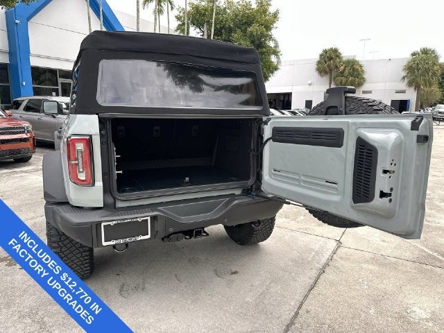 2023 Ford Bronco Base
