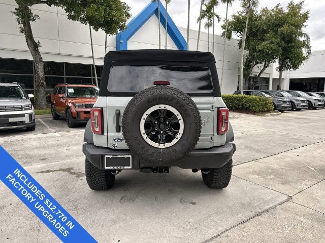 2023 Ford Bronco Base