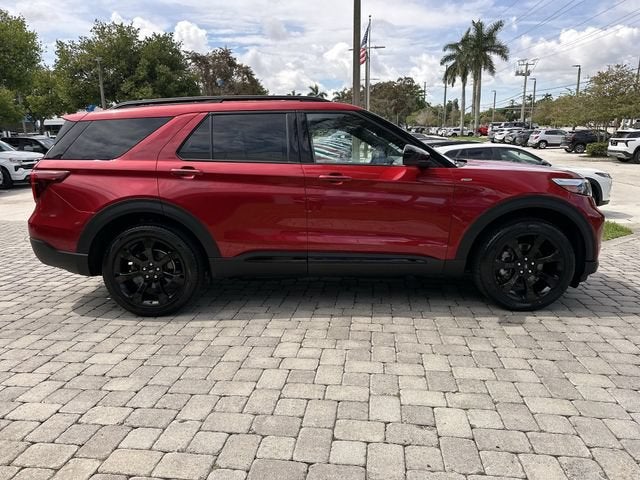 2023 Ford Explorer ST-Line