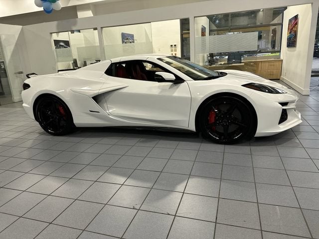 2025 Chevrolet Corvette E-Ray 1LZ