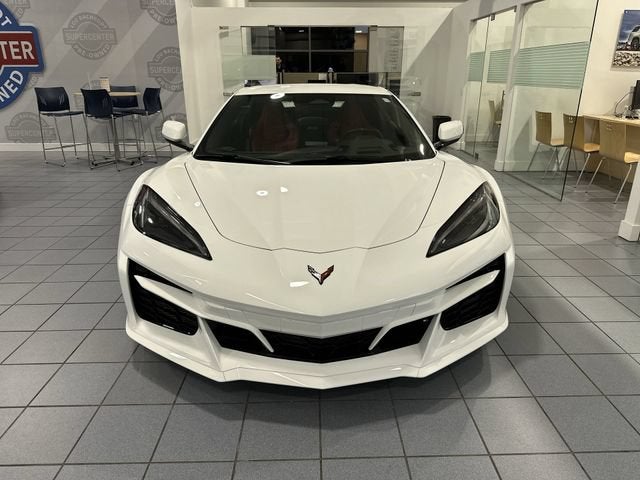 2025 Chevrolet Corvette E-Ray 1LZ