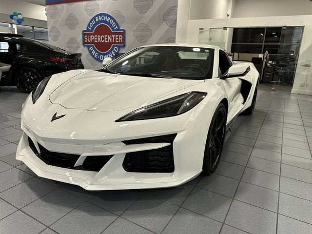 2025 Chevrolet Corvette E-Ray 1LZ