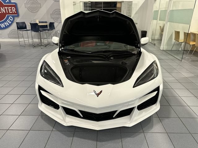 2025 Chevrolet Corvette E-Ray 1LZ