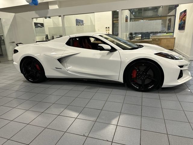 2025 Chevrolet Corvette E-Ray 1LZ