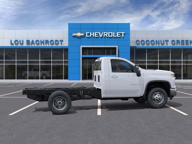 2025 Chevrolet Silverado 3500 HD Chassis Cab Work Truck