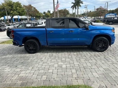 2022 Chevrolet Silverado 1500 Custom