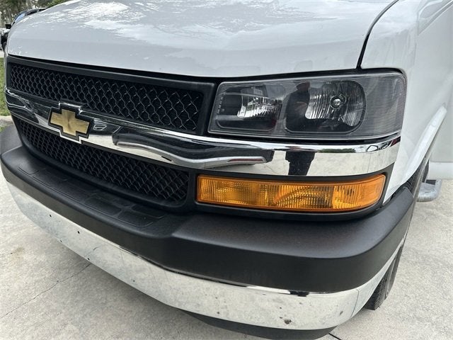 2024 Chevrolet Express Cargo 2500 WT