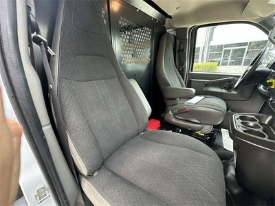2024 Chevrolet Express Cargo 2500 WT