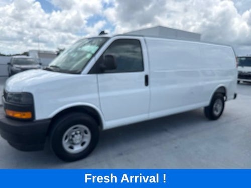 2025 Chevrolet Express Cargo WT