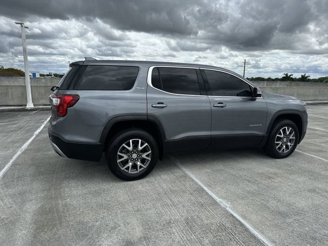 2022 GMC Acadia SLE