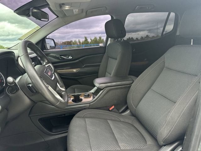 2022 GMC Acadia SLE