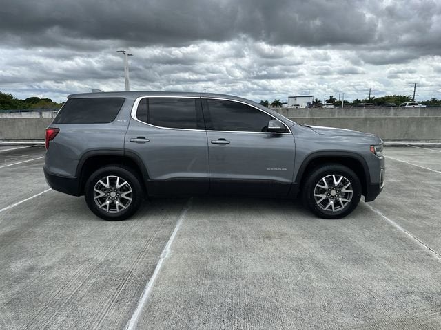 2022 GMC Acadia SLE