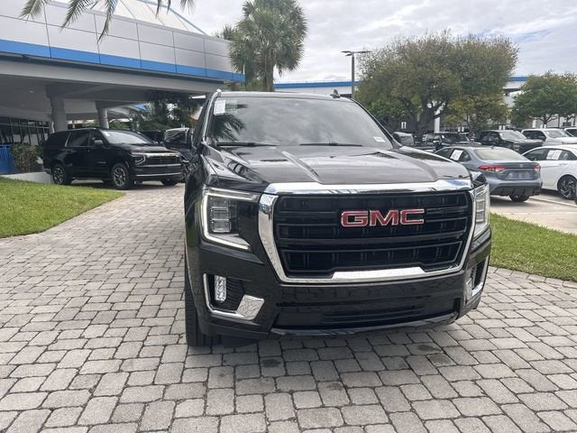 2023 GMC Yukon XL SLE