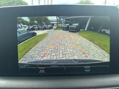 2023 GMC Yukon XL SLE