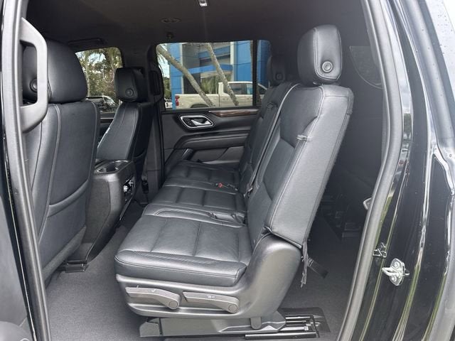 2023 GMC Yukon XL SLE