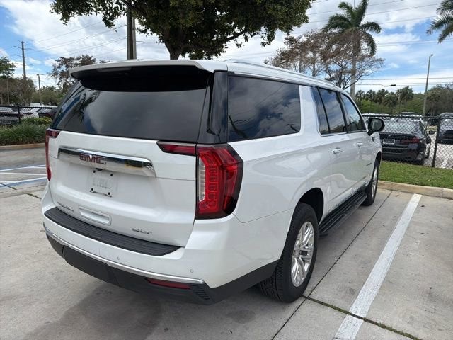 2023 GMC Yukon XL SLT