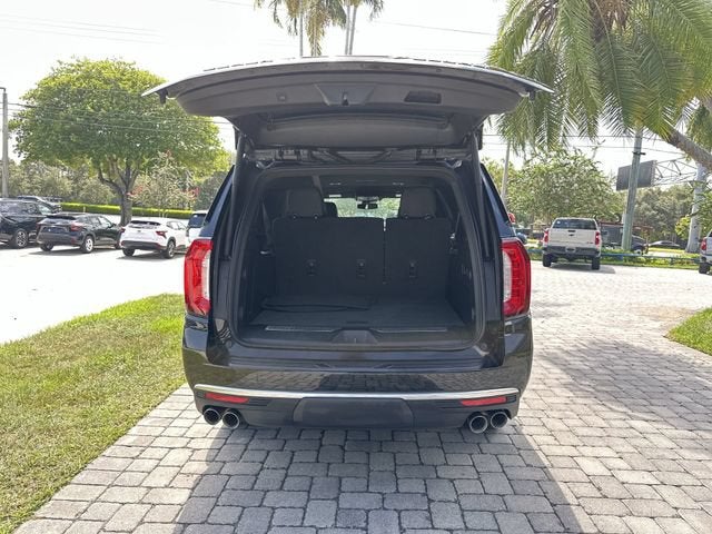 2023 GMC Yukon XL Denali