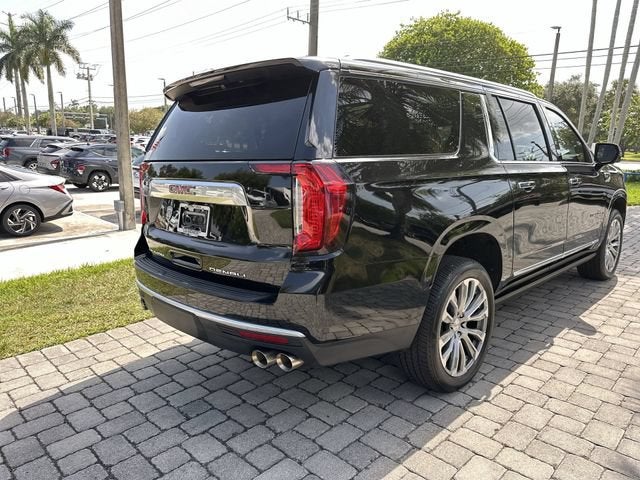 2023 GMC Yukon XL Denali