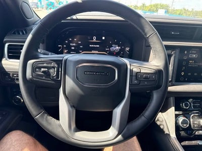 2023 GMC Yukon XL Denali