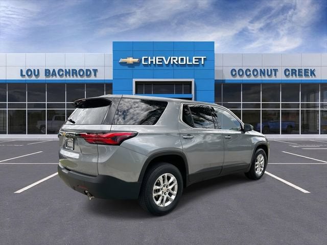2023 Chevrolet Traverse LS