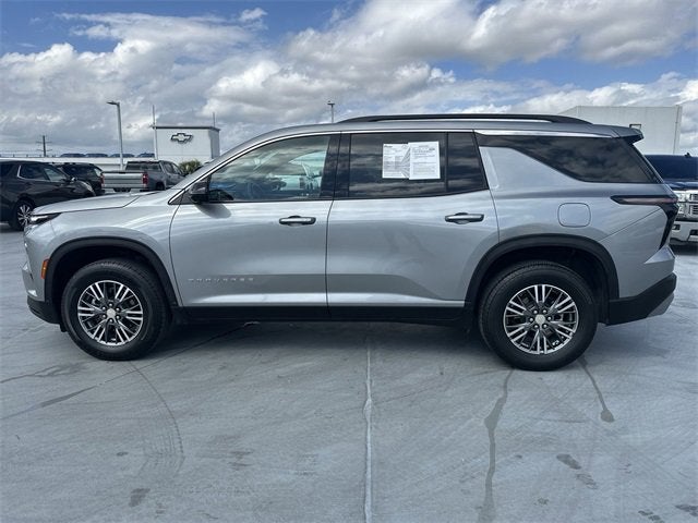 2024 Chevrolet Traverse LT