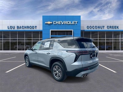 2024 Chevrolet Traverse LT