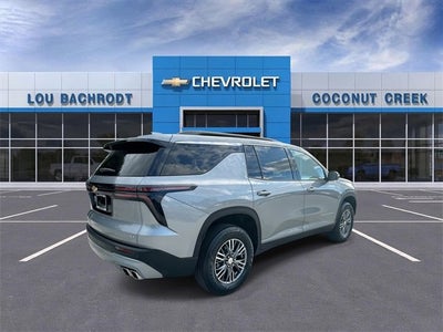 2024 Chevrolet Traverse LT