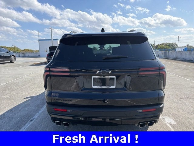 2024 Chevrolet Traverse LT