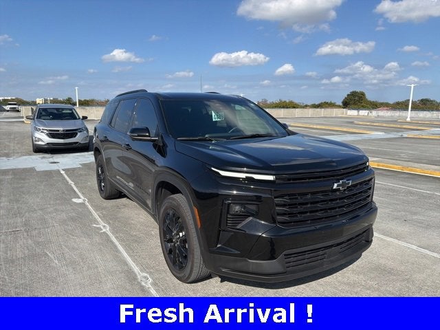 2024 Chevrolet Traverse LT