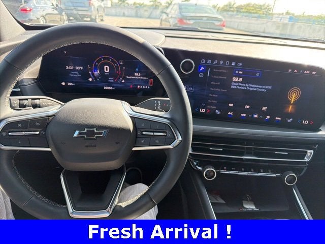 2024 Chevrolet Traverse LT