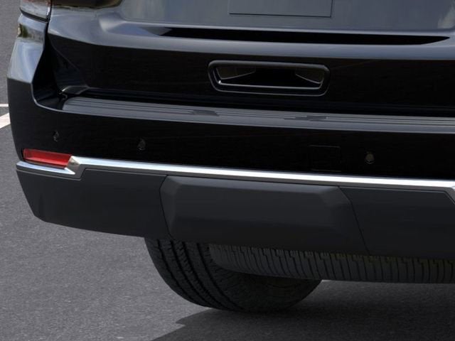 2026 Chevrolet Suburban LS - Photo 14