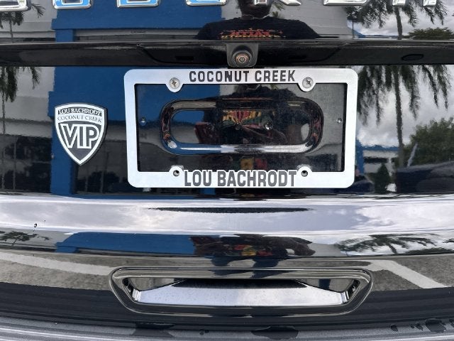 2024 Chevrolet Suburban LS