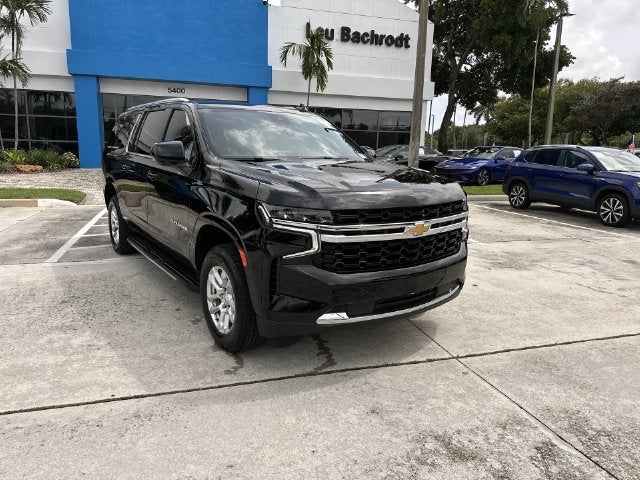 2024 Chevrolet Suburban LS