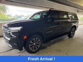 2023 Chevrolet Suburban LT