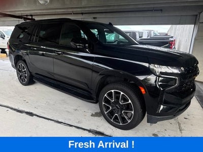 2023 Chevrolet Suburban RST