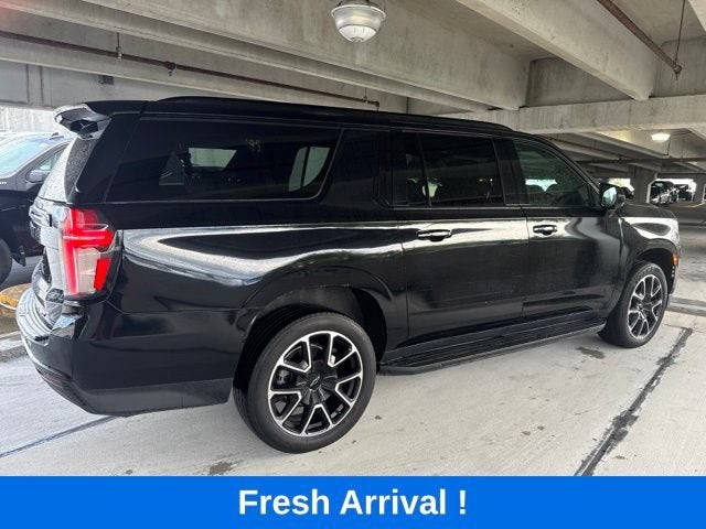 2023 Chevrolet Suburban RST