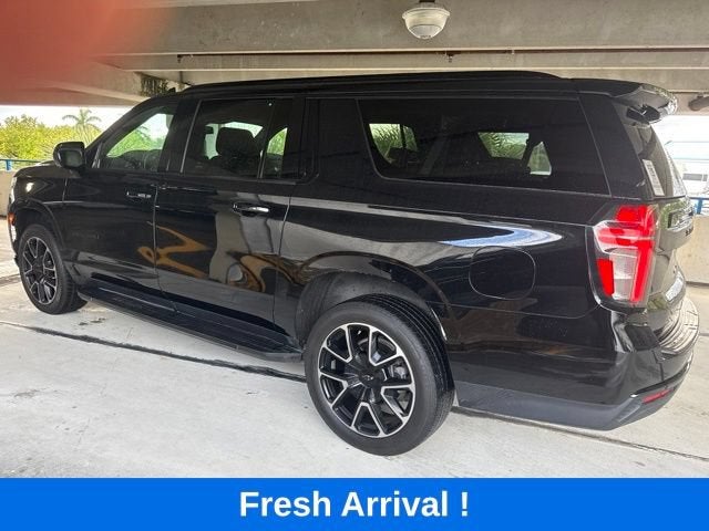 2023 Chevrolet Suburban RST