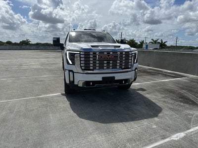 2024 GMC Sierra 3500 HD Denali